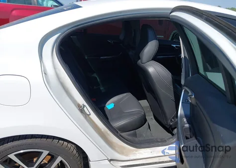 2018 Volvo S60 T5 Dynamic из США, поврежденный, VIN YV126MFLXJ2451548